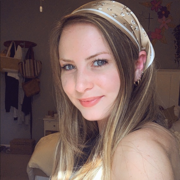 Meet your Posher, Jamie - Picture 2 of 4